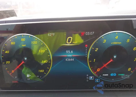 2021 Mercedes-Benz Gls 580 4Matic z USA, uszkodzony, nr VIN 4JGFF8GE6MA393362